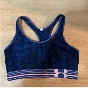 Under armour mid sports bra